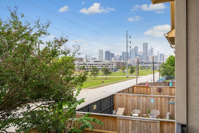 210 Grove St, Houston, TX 77020 - photo 16
