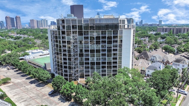 view of property with a skyline view