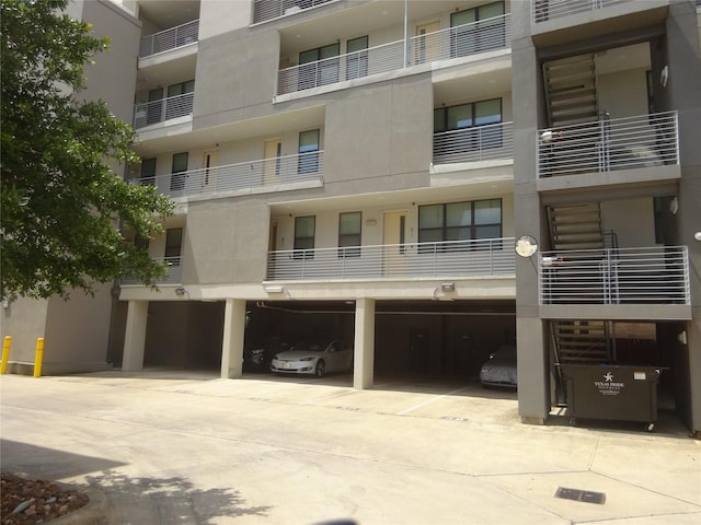 2401 Crawford Unit 105, Houston, TX 77004 - view of apartment building / complex