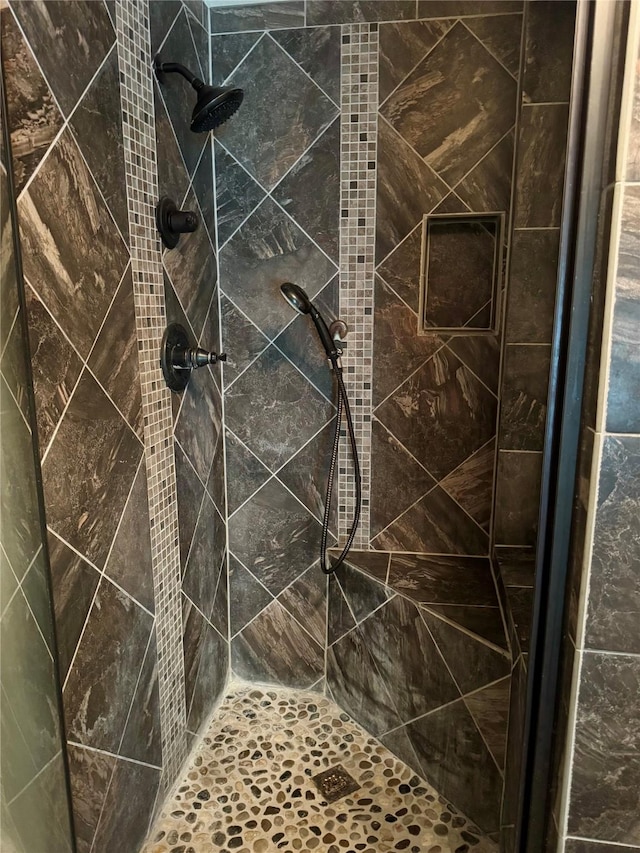 805 Dugas St, Bridge City, TX 77611 - interior space with tiled shower