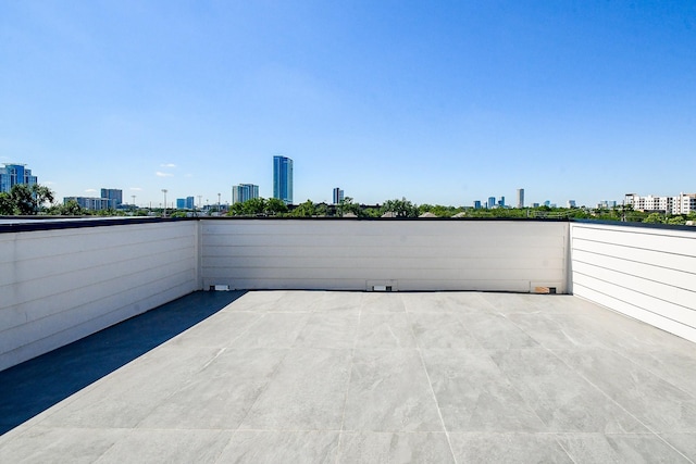 4709 Gibson St, Houston, TX 77007 - view of patio / terrace with a skyline view