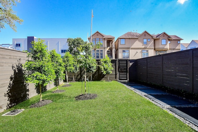 4709 Gibson St, Houston, TX 77007 - view of yard