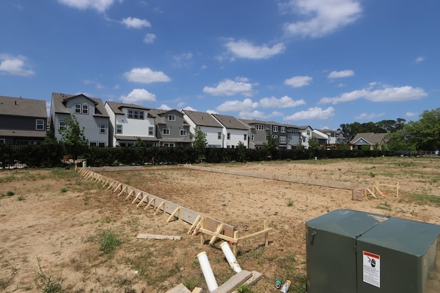 view of yard with a residential view