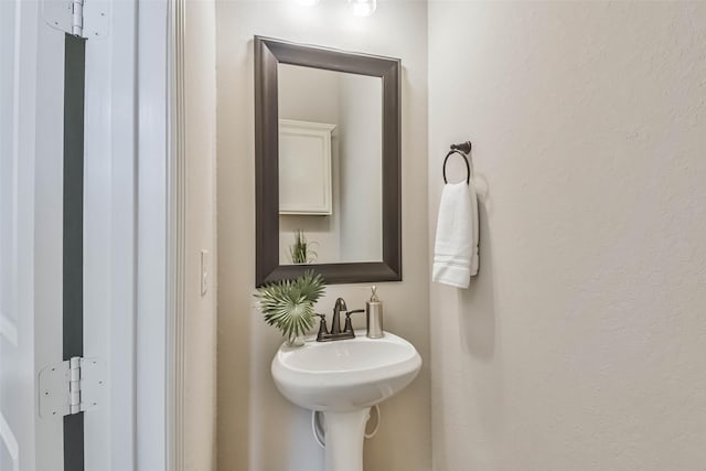 11131 Heartleaf Aster Way, Cypress, TX 77433 - view of bathroom