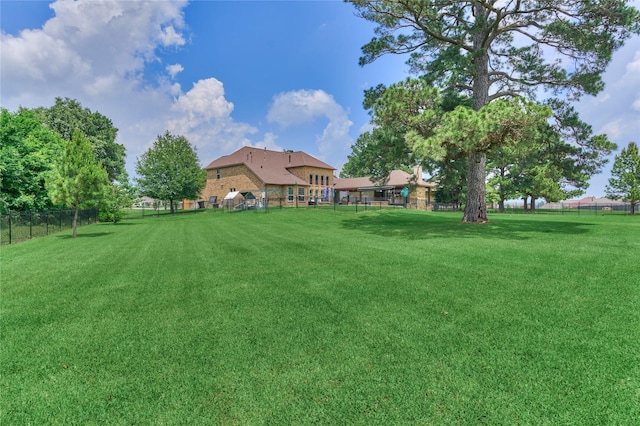 19089 Grandview Pt, Montgomery, TX 77356 - view of yard