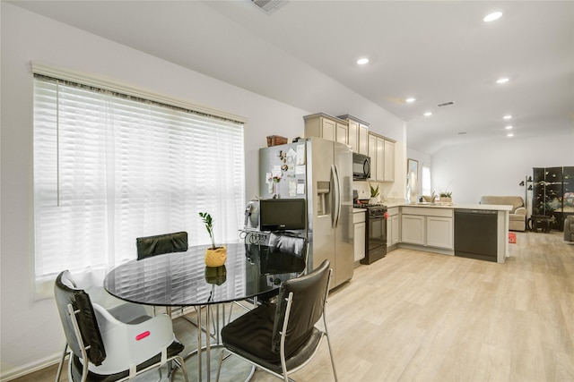 dining area featuring visible vents, light wood-style flooring, and recessed lighting