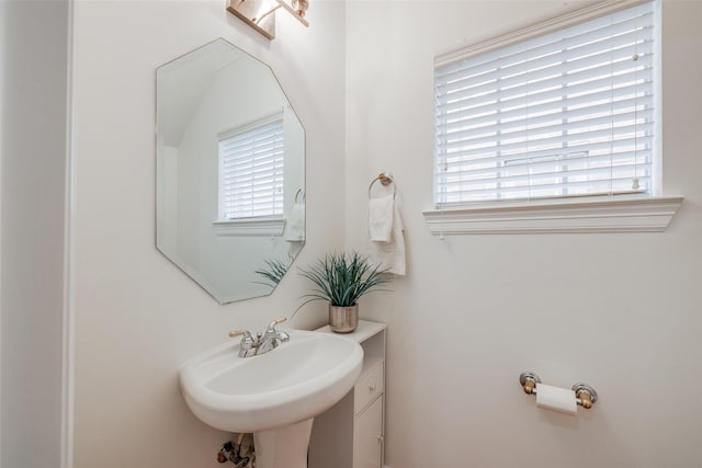 2827 Briarhurst Park, Houston, TX 77057 - bathroom featuring a sink