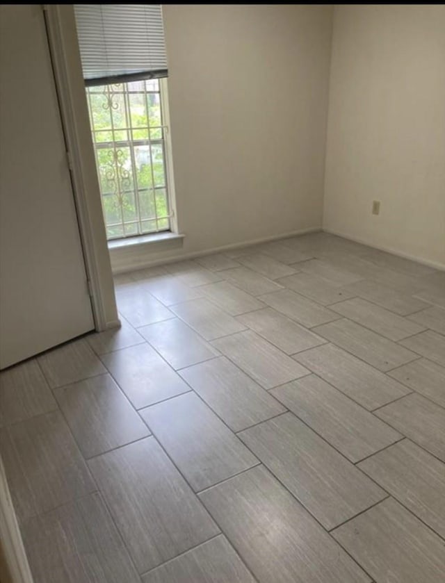 9006 Roos Rd, Houston, TX 77036 - view of empty room