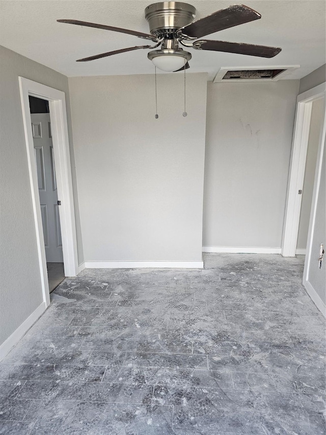 3229 Holman St Unit 4, Houston, TX 77004 - unfurnished room with ceiling fan