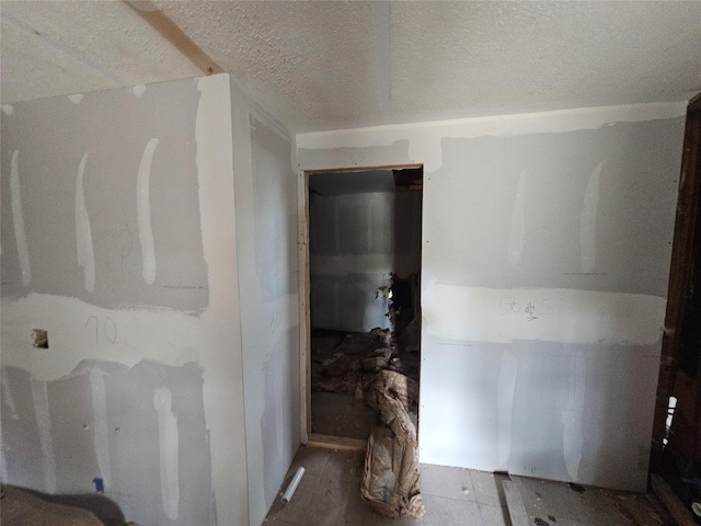 3229 Holman St Unit 4, Houston, TX 77004 - bathroom featuring a textured ceiling