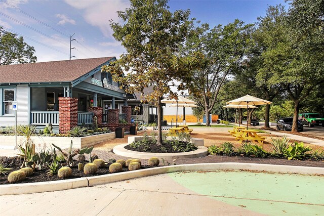 3063 Hicks St, Houston, TX 77007