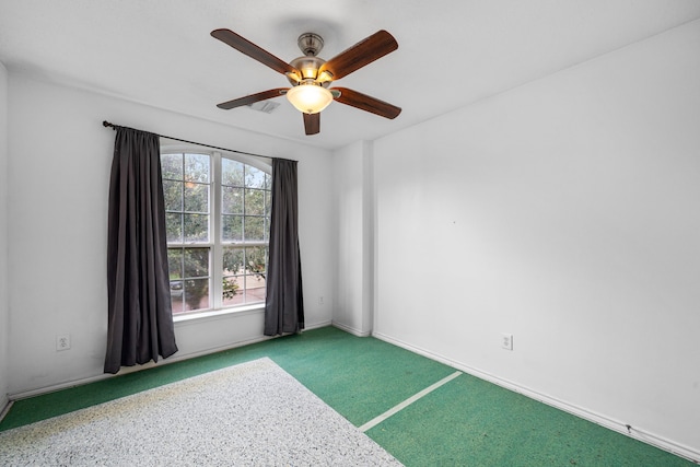 7210 Avocet Ln, Houston, TX 77040 - spare room featuring carpet flooring, visible vents, baseboards, and a ceiling fan