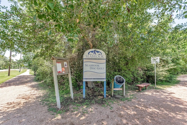 1865 El Mar Ln, Seabrook, TX 77586 - view of home's community