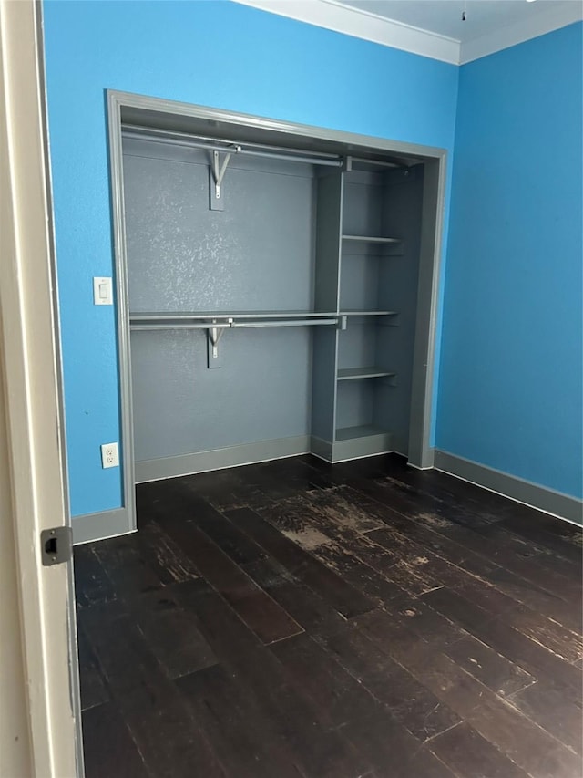 301 Rd 5232, Cleveland, TX 77327 - view of closet
