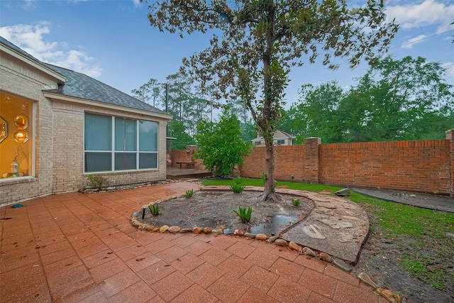 122 Marble Staff Ct, Houston, TX 77069 - view of patio / terrace featuring a fenced backyard