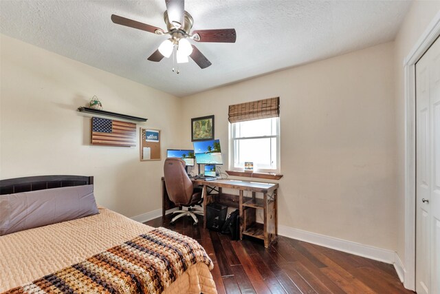 1303 Hawaii Dr, Tiki Island, TX 77554 - photo 24