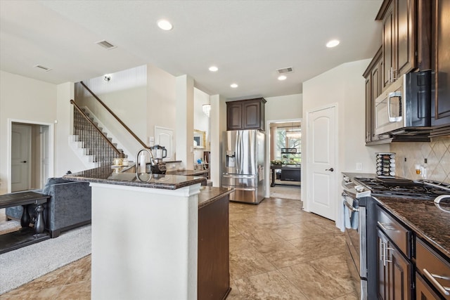 13921 Pebble Falls Ln, Pearland, TX 77584 - photo 11
