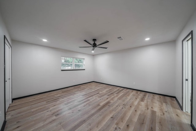213 Westview Dr, Sealy, TX 77474 - unfurnished bedroom with light wood-type flooring, visible vents, baseboards, ceiling fan, and recessed lighting
