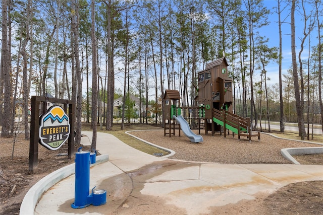 318 Mistletoe Ridge Ct, Montgomery, TX 77316 - view of community playground