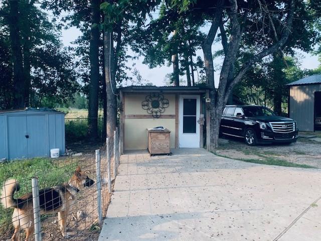 26745 F M 2090 Rd, Splendora, TX 77372