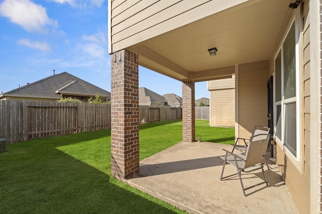 1902 Red Cedar Trl, Rosenberg, TX 77471 - view of patio / terrace featuring a fenced backyard