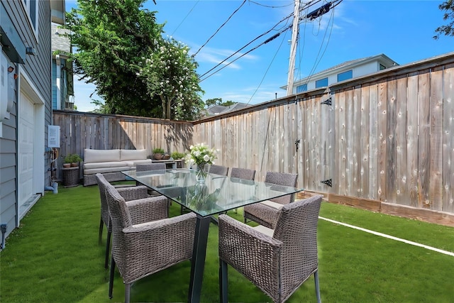 1905 W 14th St Unit B, Houston, TX 77008 - view of patio featuring outdoor dining space and a fenced backyard