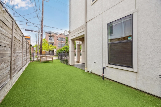 1214 Dunlavy St, Houston, TX 77019 - view of yard