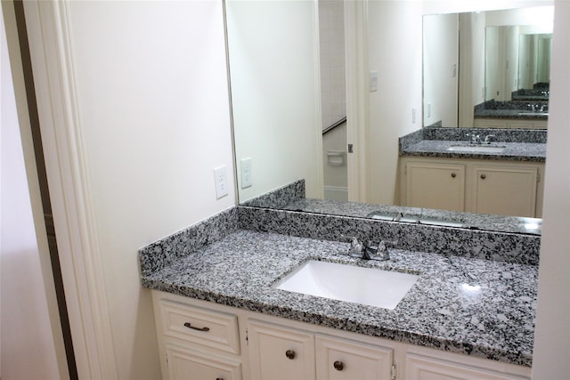 6103 Portal Dr, Houston, TX 77096 - bathroom featuring vanity