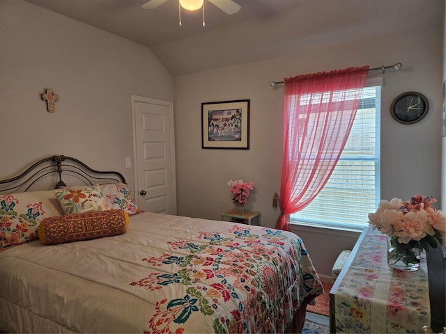 9714 Perdita Trl, Missouri City, TX 77459 - bedroom featuring ceiling fan, baseboards, and lofted ceiling
