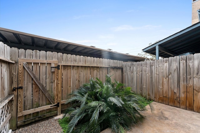 10001 Westpark Dr Unit 7, Houston, TX 77042 - exterior space with fence
