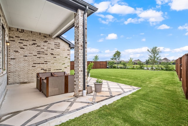 view of yard with a patio