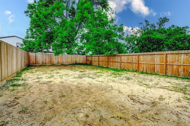 view of fenced backyard