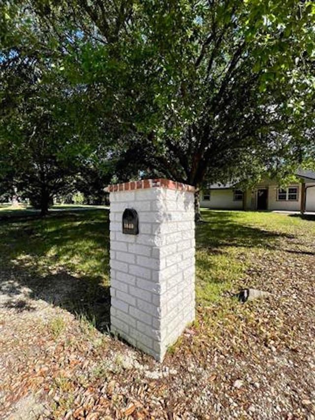 view of outdoor structure