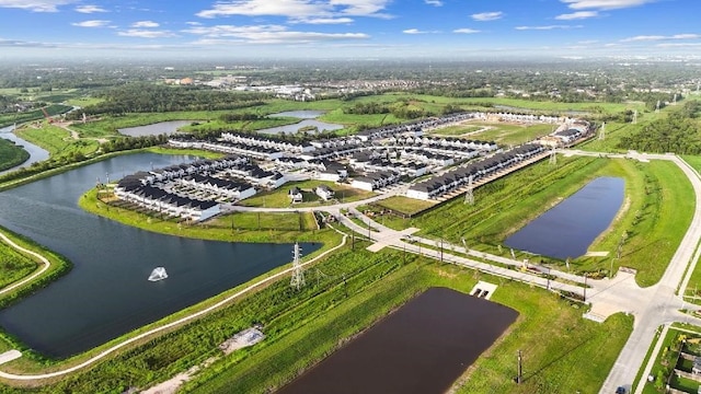 3119 Crown Gate Dr, Houston, TX 77047 - bird's eye view with a water view