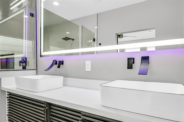 604 W 28th St Unit A, Houston, TX 77008 - bathroom featuring vanity