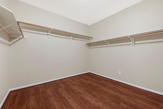 7431 Pony Crk, Missouri City, TX 77459 - spacious closet with wood finished floors