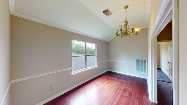 unfurnished room with crown molding, lofted ceiling, a notable chandelier, and visible vents