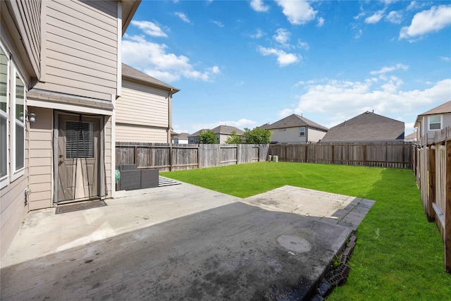 3730 Giorgio Pastel Pl, Katy, TX 77493 - view of yard featuring a patio area, a residential view, and a fenced backyard