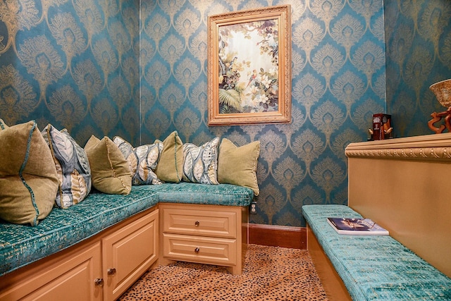 2718 Silverhorn Dr, Katy, TX 77450 - living room with wallpapered walls and baseboards