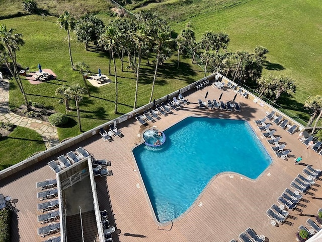 1401 E Beach Dr Unit 809, Galveston, TX 77550 - view of pool