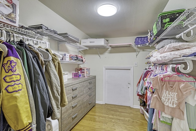 1985 Eastridge Ln, Madisonville, TX 77864 - spacious closet with light wood-style floors