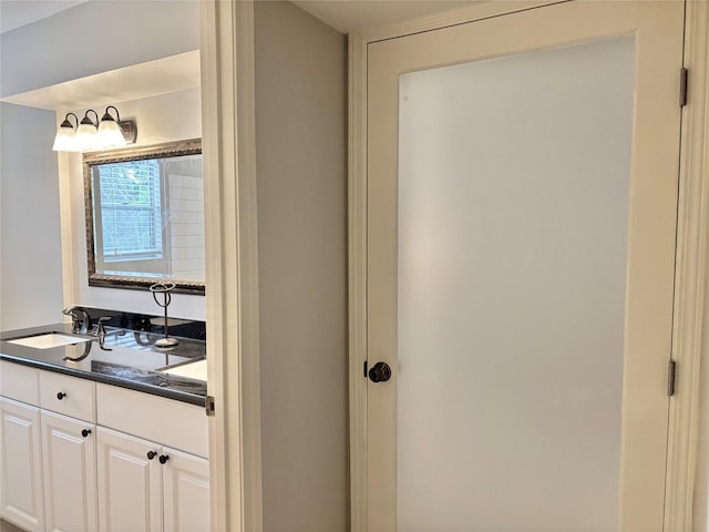 6314 1st St, Bellaire, TX 77401 - bathroom with vanity