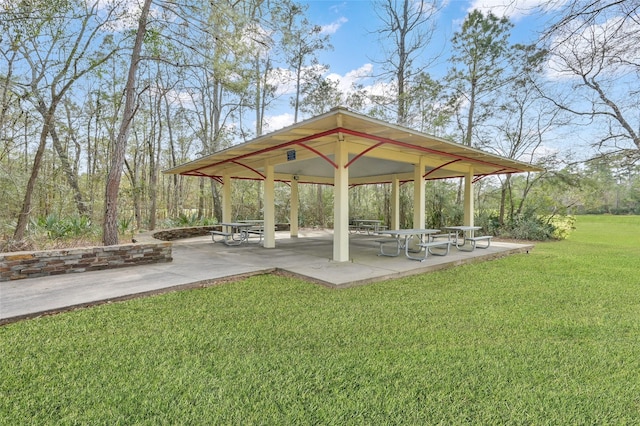 22 Almond Branch Pl, The Woodlands, TX 77382 - view of property's community with a gazebo and a lawn