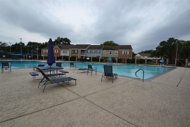 14459 Misty Meadow Ln, Houston, TX 77079 - community pool with fence and a patio