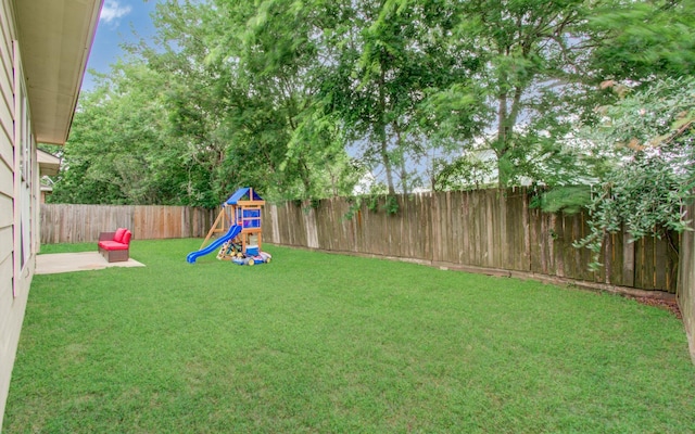 3116 Grassmere St, Houston, TX 77051 - view of yard featuring a playground