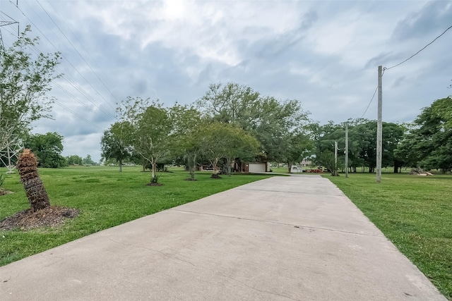 638 Winchester Trl, Angleton, TX 77515 - photo 17