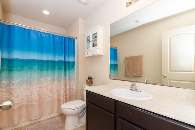 full bath featuring tile patterned flooring, toilet, vanity, and a shower with curtain