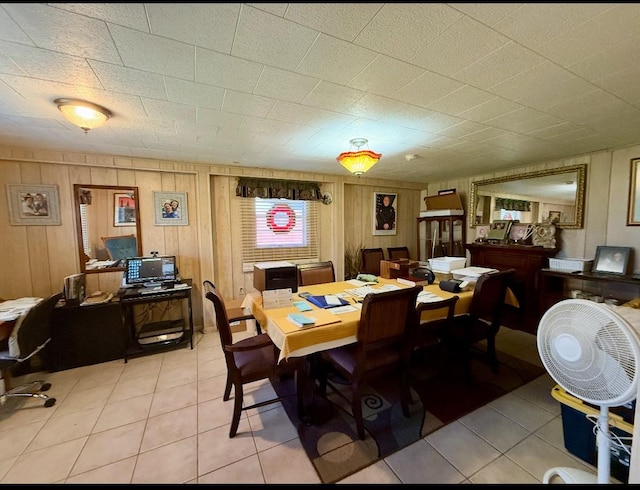 911 S 29th St, Nederland, TX 77627 - dining room featuring light tile patterned floors and a desk
