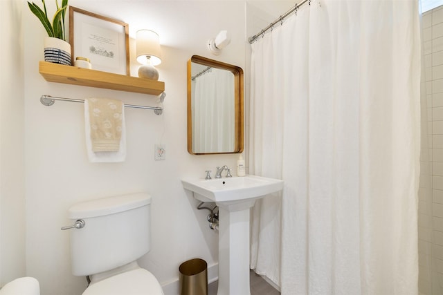 3923 Millican Creek Trl, College Station, TX 77845 - full bath featuring toilet and a shower with curtain