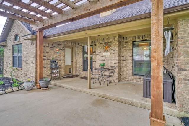 view of patio featuring a pergola